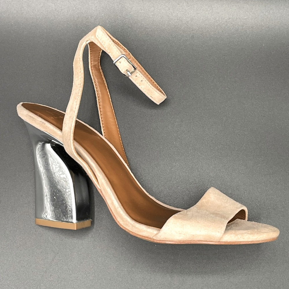 Halston Stylish High Heeled Shoes